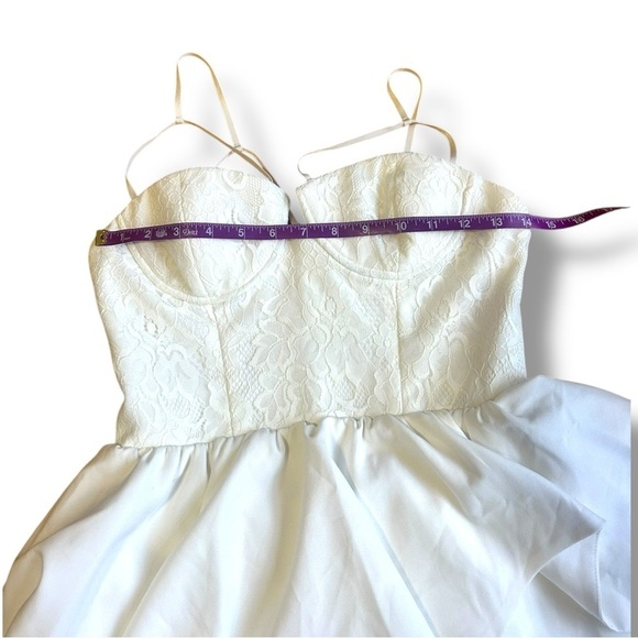 Revolve NBD Swoon Sexy White Bustier Dress Lace Peplum Open Back Bridal Size Sm - Picture 7 of 14